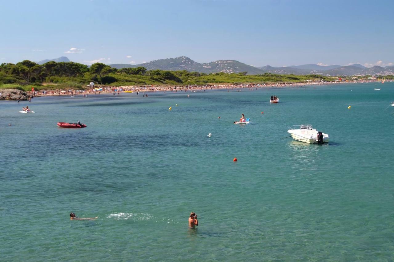 Camping La Bergerie Plage Hyeres Exterior photo